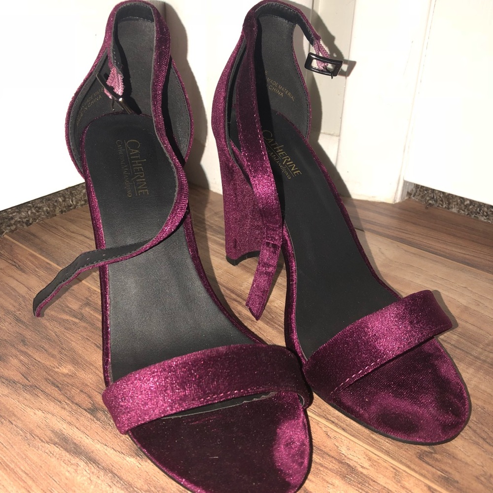 Burgundy velvet heels